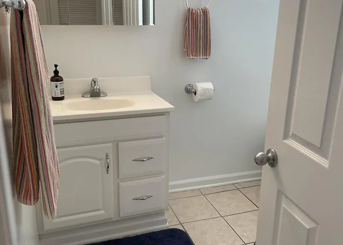 The Wrigleyville Garden 200 Steps To Wrigley-2br Apartamento