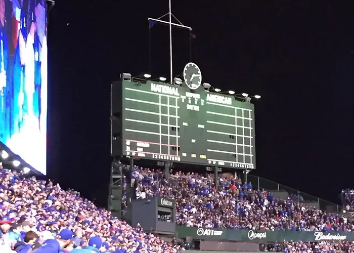 Apartamento The Wrigleyville Garden 200 Steps To Wrigley-2br *